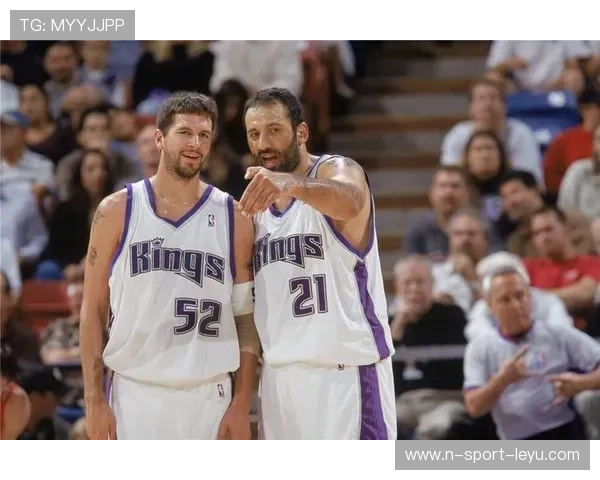 科比·梅诺单场30分助魔术险胜——一场精彩绝伦的篮球盛宴